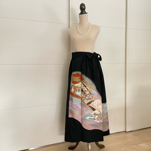 黒留袖リメイク 御所車と姫 ロングスカート フリーサイズ 大きなサイズ  