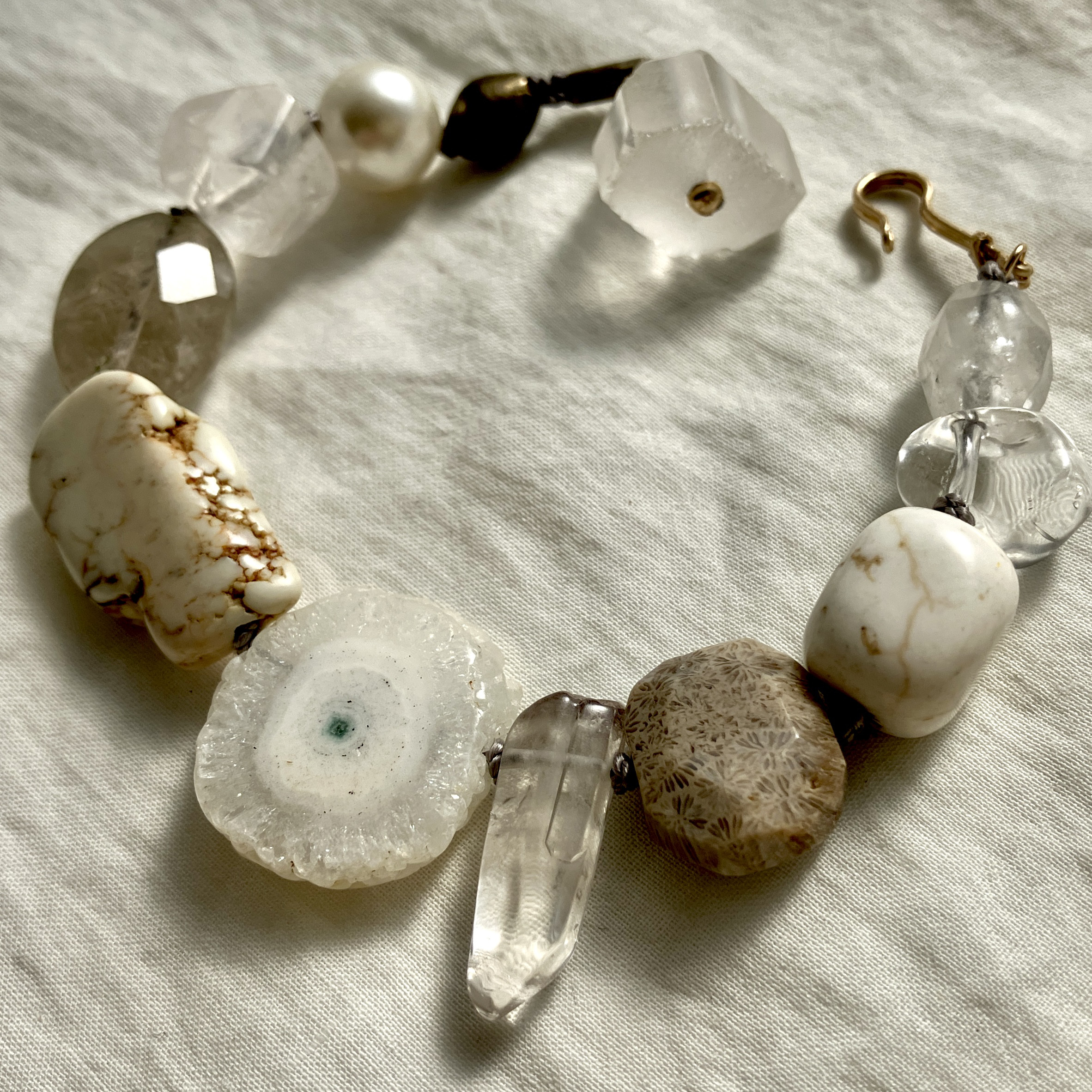 Sneedronningen　雪の女王　K１４gf金具ブレスレット　１点もの