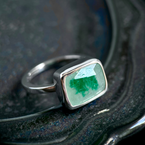 ☆レア鮮やか！☆エメラルドインクォーツリング サイズ14号 シルバー
