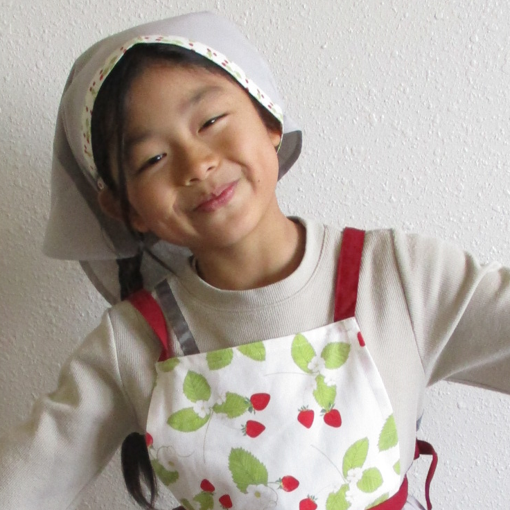 【子供用】エプロン おしゃれ ドレス ワンピース 大人 ギャザー スタイリッシュ 綿麻 ブランド イチゴ ストロベリー