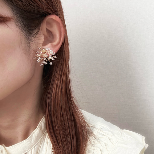 ⚪︎かすみ草イヤリング⚪︎ピアス⚪︎ワイヤーアクセサリー