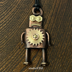 021-Rebot [リボット]ペンダント✴︎ゼンマイ時計などのパーツから生まれた一点もの studioVISE 2枚目の画像