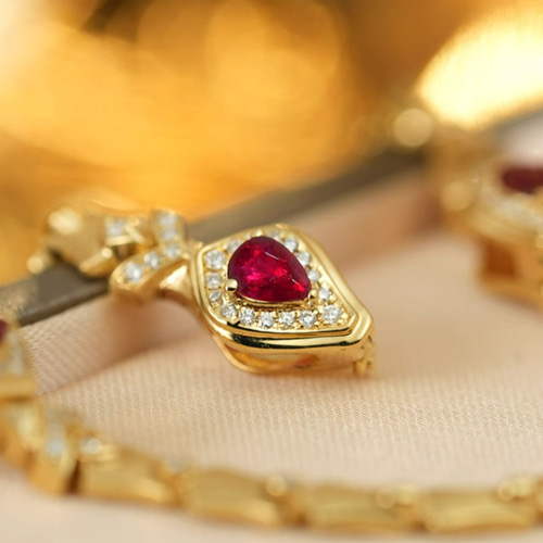 18KK18金蛇リング天然ルービー＆ダイヤモンドAu750ヘビ指輪 2025年干支