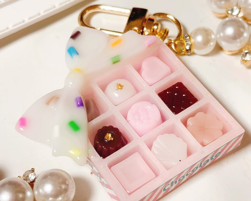 シャカシャカキーホルダー　いちごｍチョコドリンクシェイカー バレンタインいちごみるく◇シャカシャカキーホルダー シェイカー