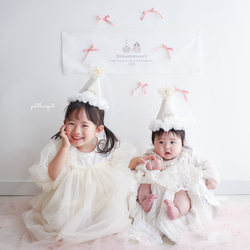 《お花*名入れパーティーハット》花冠　王冠　誕生日　ベビークラウン　ハーフバースデー　花かんむり　100日祝い　帽子 1枚目の画像