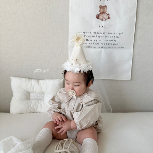 《お花*名入れパーティーハット》花冠　王冠　誕生日　ベビークラウン　ハーフバースデー　花かんむり　100日祝い　帽子 8枚目の画像