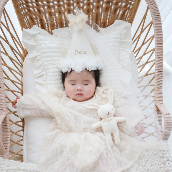 《お花*名入れパーティーハット》花冠　王冠　誕生日　ベビークラウン　ハーフバースデー　花かんむり　100日祝い　帽子 3枚目の画像