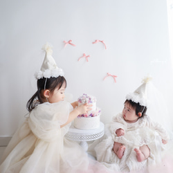 《お花*名入れパーティーハット》花冠　王冠　誕生日　ベビークラウン　ハーフバースデー　花かんむり　100日祝い　帽子 2枚目の画像