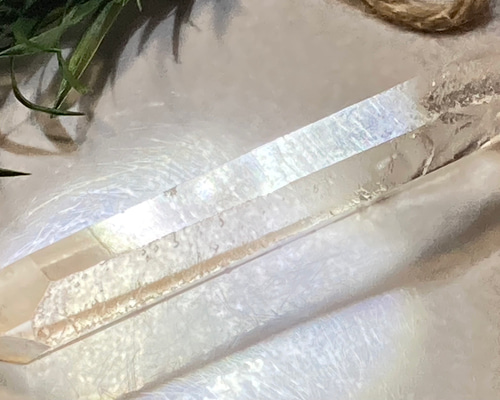 ダウ レムリアンシード クリスタル ピンク 原石 ゴールデン