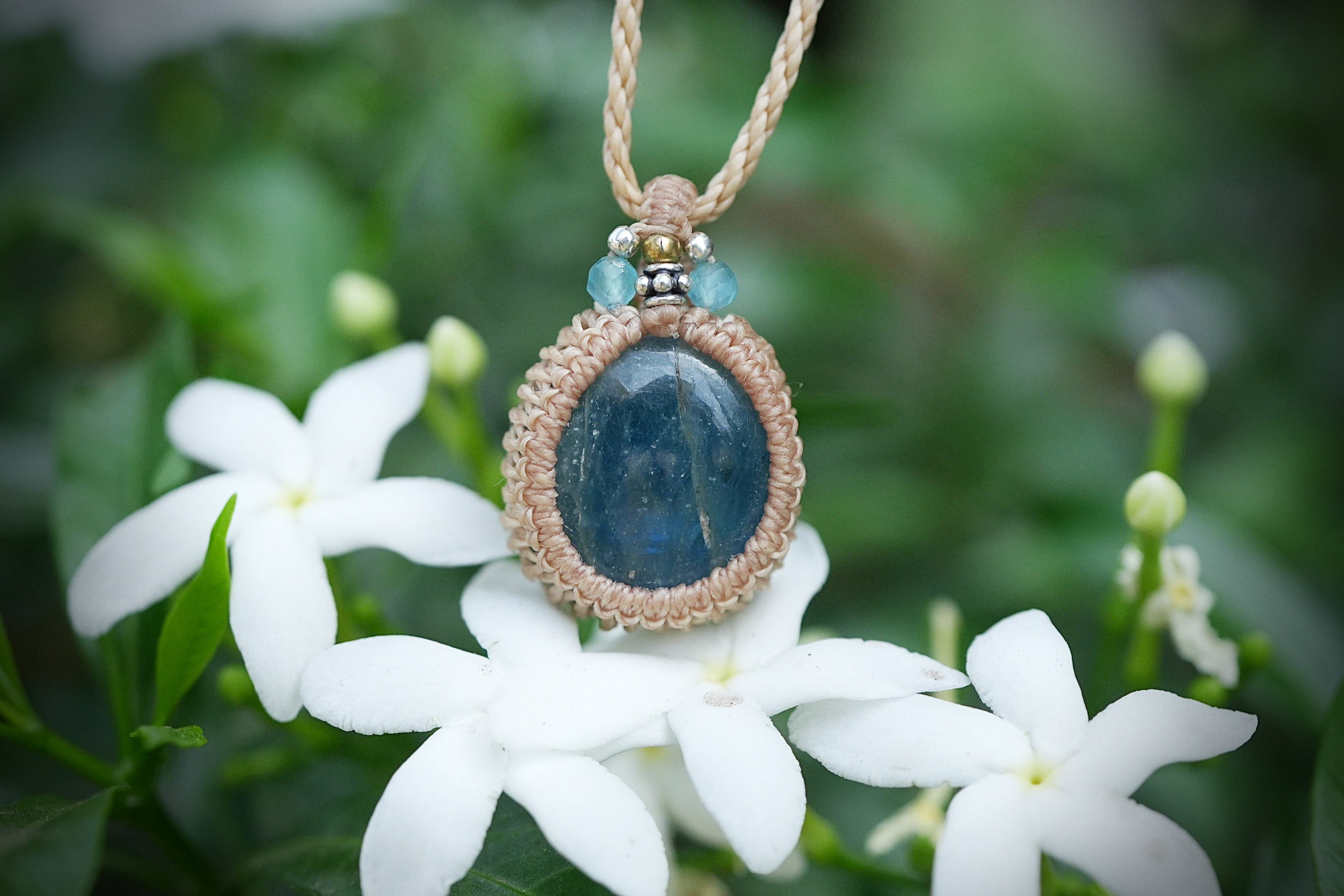 ディープブルー アクアマリン マクラメネックレス 【公式通販】