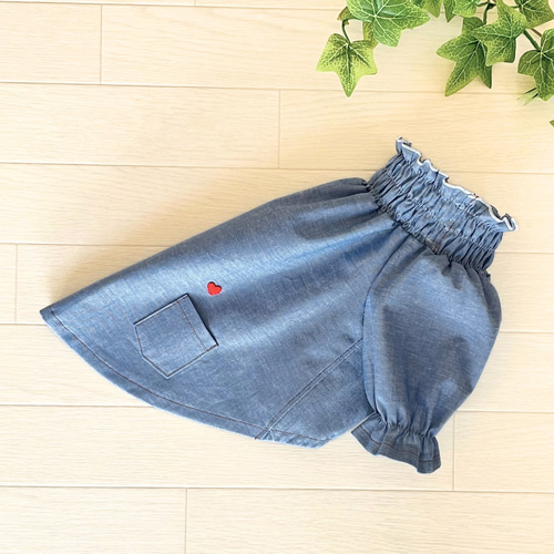 犬 服】シャーリングブラウス（ブルー）ポケットにハートを シンプル
