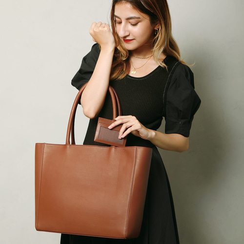 5ポケット ビジネスバッグ トートバッグ 本革 大容量 16L A4 自立 撥水