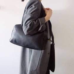 スモールボストン　ブラック　本革製　ボストンバッグ 9枚目の画像