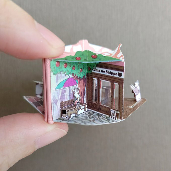 【完成品】1/12スケール（Kumako Bakery）本革の表紙、箔押し箱付き 2枚目の画像