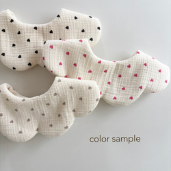 ❤︎mini heart bib❤︎   お名前刺繍＊名入れ＊もくもくスタイ＊名入れスタイ＊出産祝い＊ベビー＊ギフト 5枚目の画像