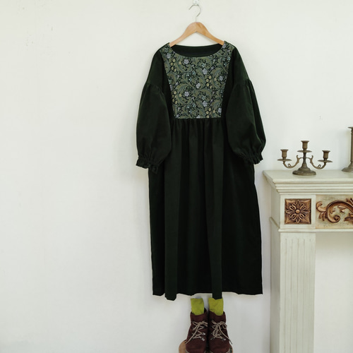 ウィリアムモリス×コーディロイ ギャザーワンピース ダークグリーン