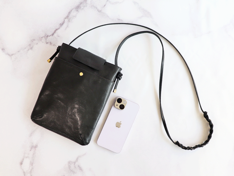 本革 ポシェット Mサイズ(ブラック／オイルレザー)