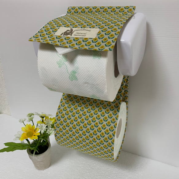 トイレットペーパーホルダーカバー♪リトルフラワー♪イエロー 1枚目の画像