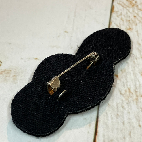 音楽のあるライフスタイル刺繍ブローチ ブローチ Music Craft