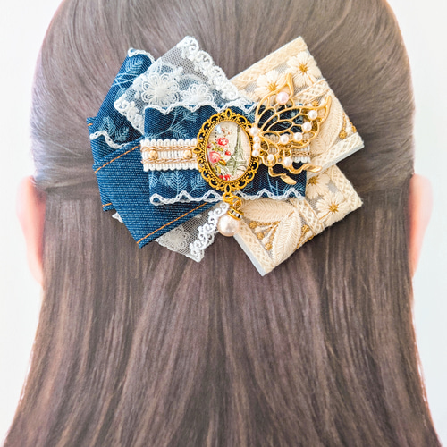 デニム生地×レース×蝶×インド刺繍リボン♡ハンドメイド ヘアクリップ
