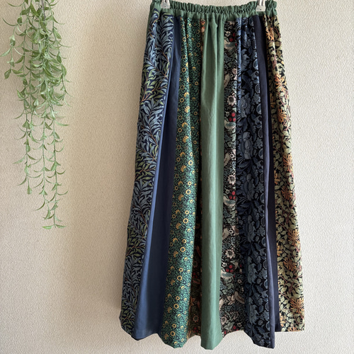 ウィリアムモリスの華やぎパッチワークスカート（フォレスト）＊受注