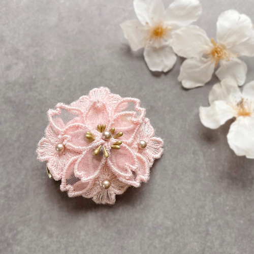 2way 桜刺繍ブローチ(ピンク)【受注制作】 ブローチ jumelle 通販