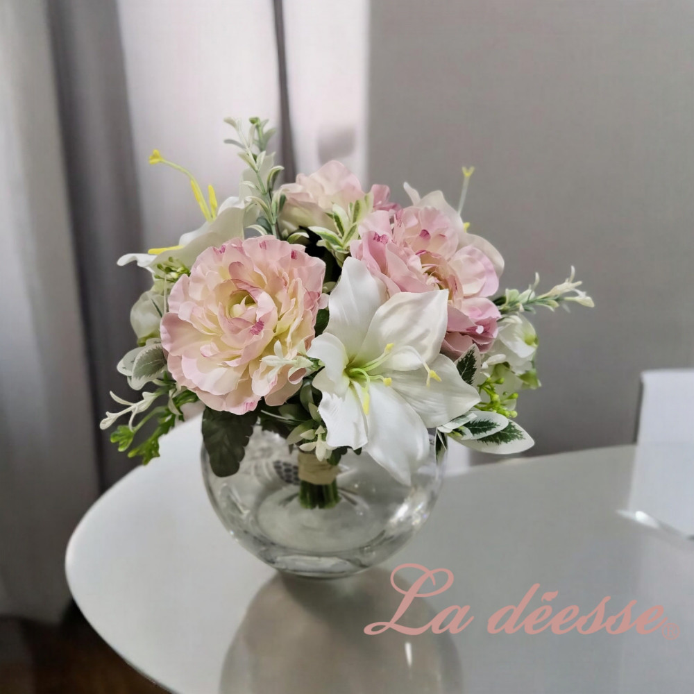 淡くやさしいピンクが心を包む、上品で華やかなウォーターアレンジ　ギフトにもCreema限定
