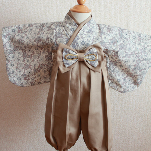 ◎SALE◎フラワー×ベージュ ベビー袴 60 70 80 90 100 ベビー服