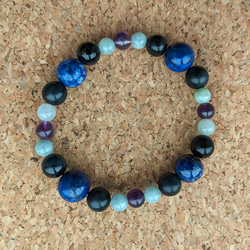 №194 オニキスと翡翠の最強ブレス カットクリスタルを合わせて