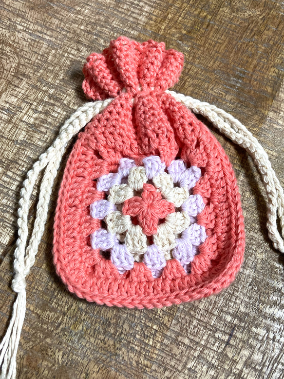 ☆グラニースクエア巾着☆ 巾着袋 ～pipo～ 通販 18859153｜Creema