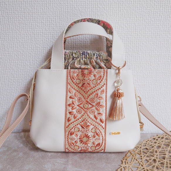 «616»◤完売◢2Wayショルダーバッグ*インド刺繍リボン*上品な装い 受注生産】2wayインド刺繍リボンのあおり巾着トートバッグ＆ショルダー