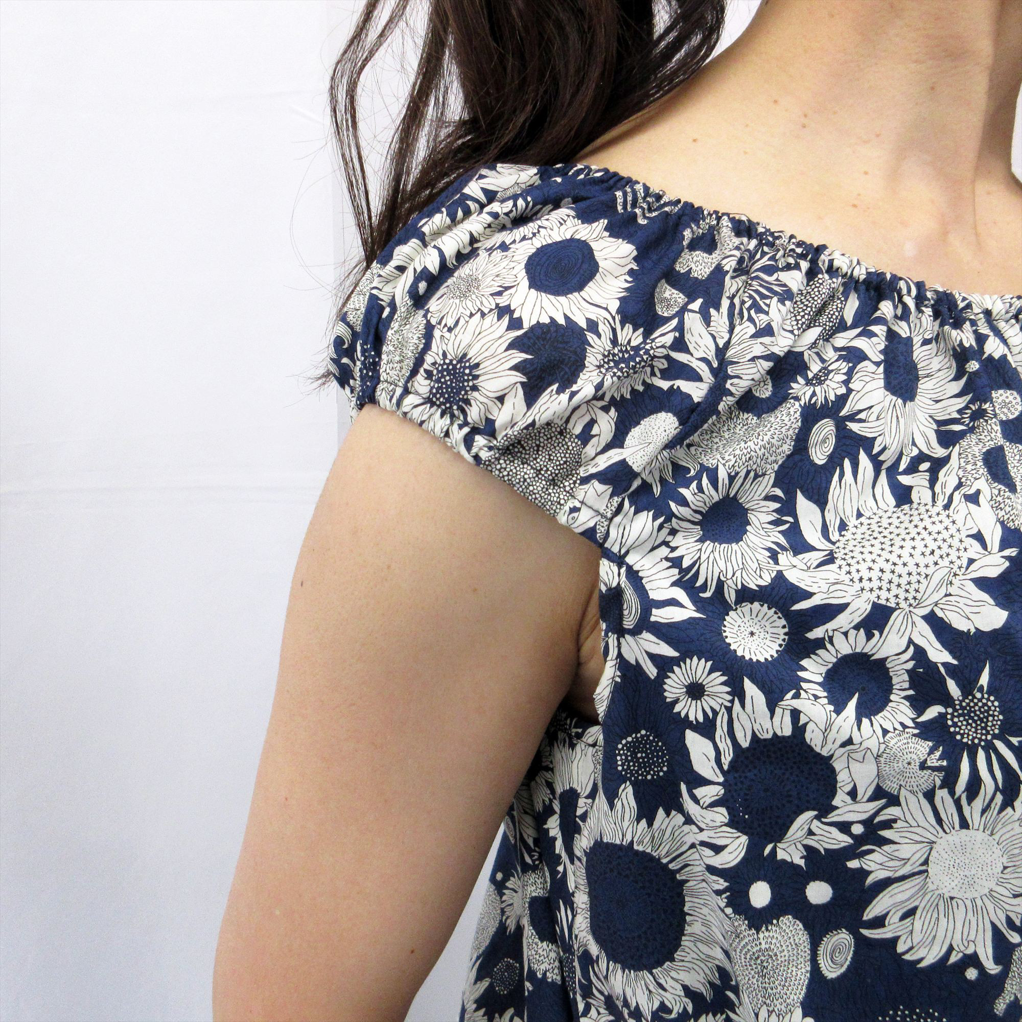 ※受注製作※リバティ「スモールサス」★半袖ロングギャザーワンピース