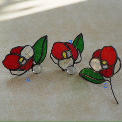 「　椿　C 」ステンドグラス・窓辺にちょこんとシリーズ 7枚目の画像