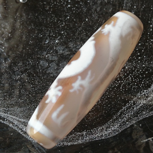 極上✨橙玉髄✨宝珠双龍神天珠 天然石 F* 通販 18860534｜Creema(クリーマ)