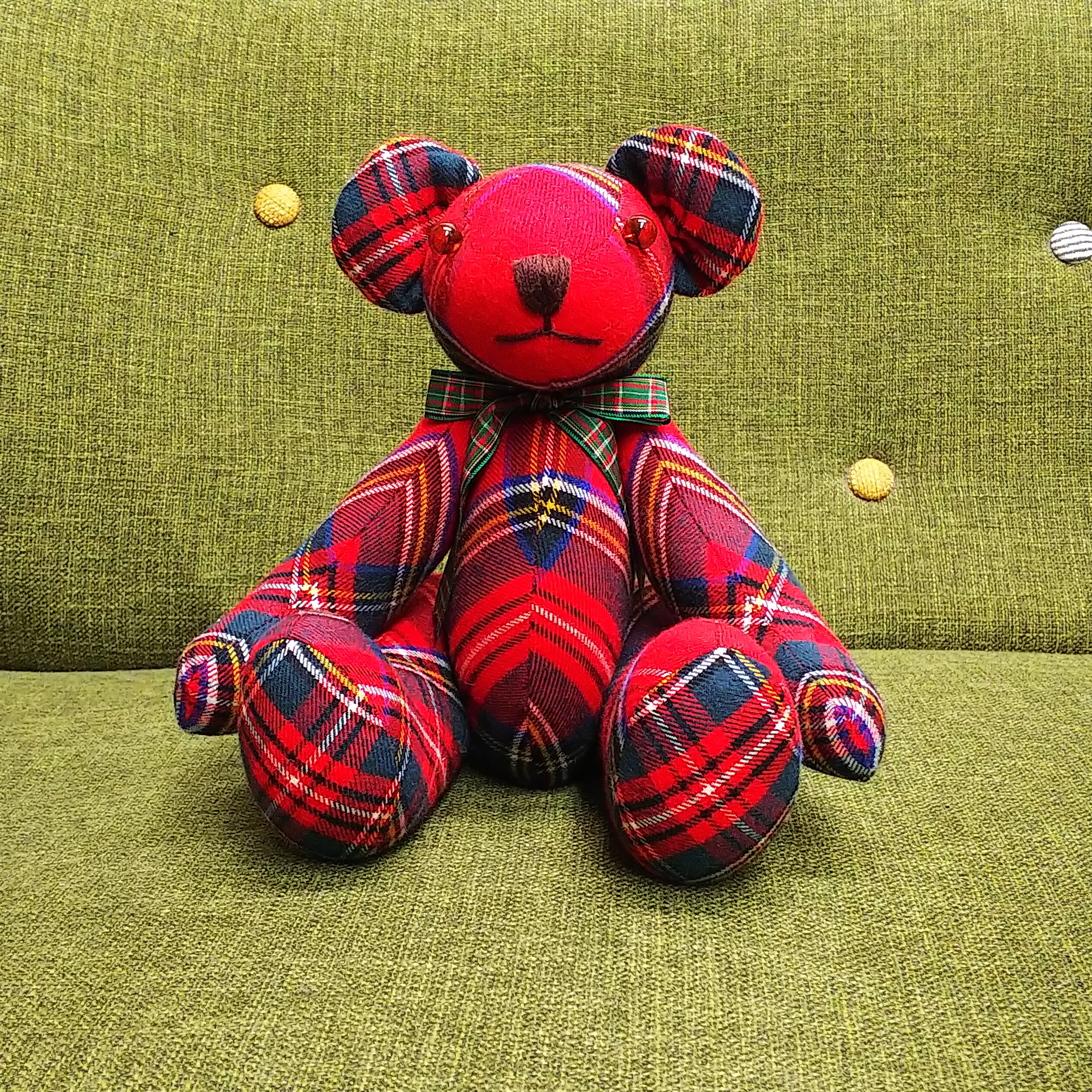 赤チェックくまさん　中