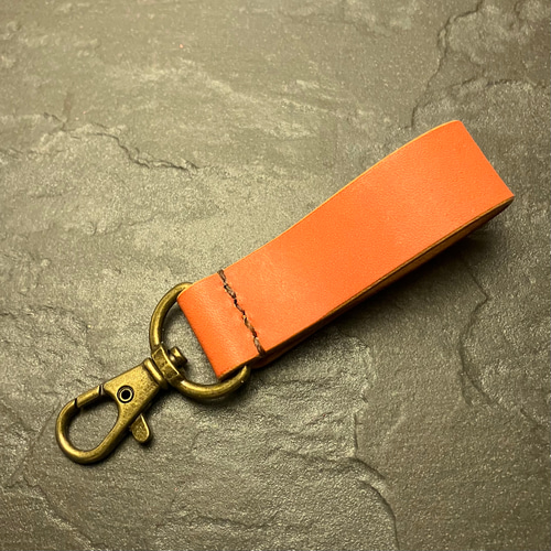 本革レザーキーホルダー／オイルヌメ革/オレンジ（123）一点物