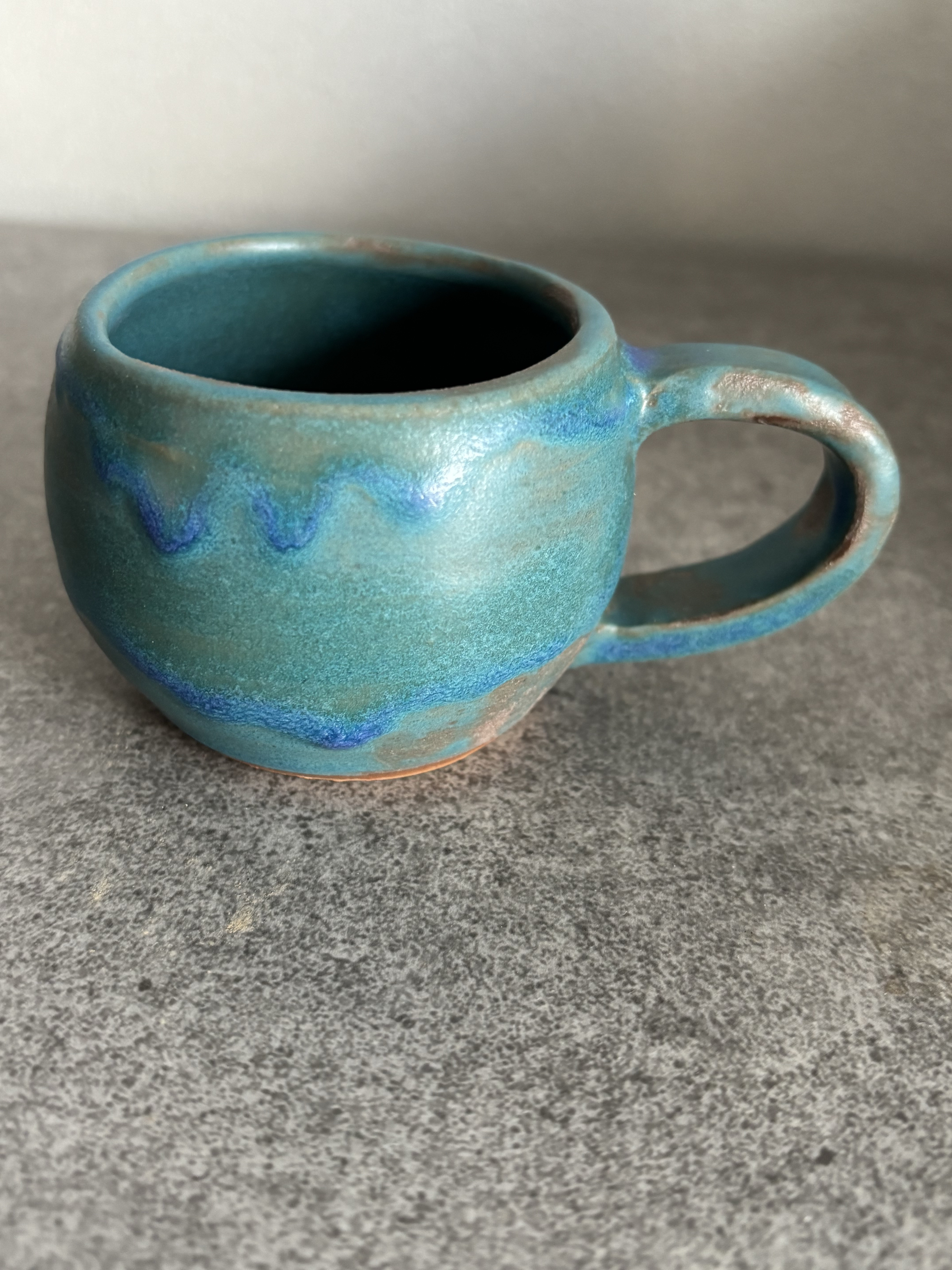 コーヒーカップ　デミタスカップ　エスプレッソカップ香りのこもる丸カップ　越前土　ハワイアンブルー