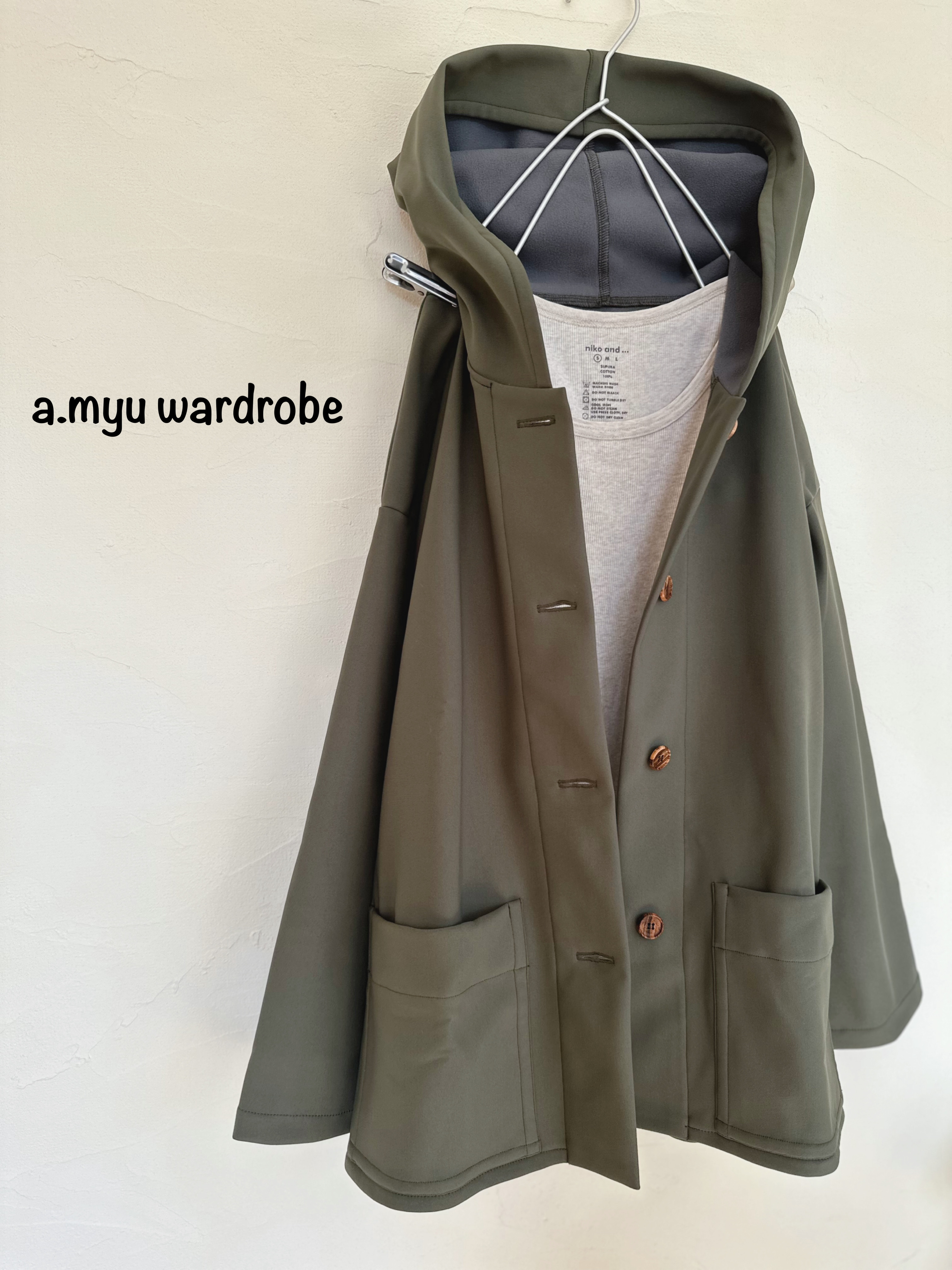 a.myu ソフトシェル素材カーキオーバーサイズコート