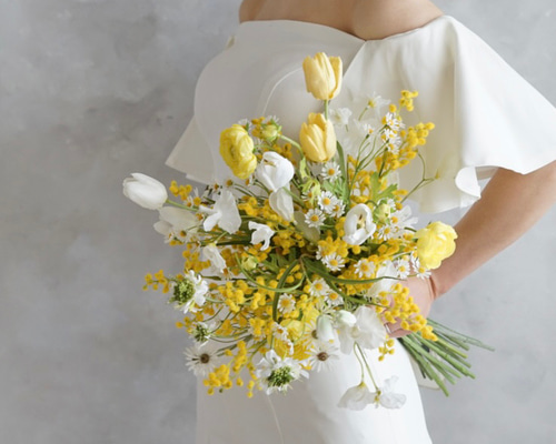 【造花】ウエディングブーケ　ミモザとチューリップ オレンジチューリップ♡ミモザ♡春のウェディングブーケ