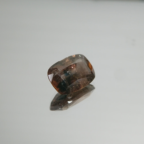 アキシナイト ブルーティントアキシナイト 2.8ct ☆2393 天然石 べるふ 