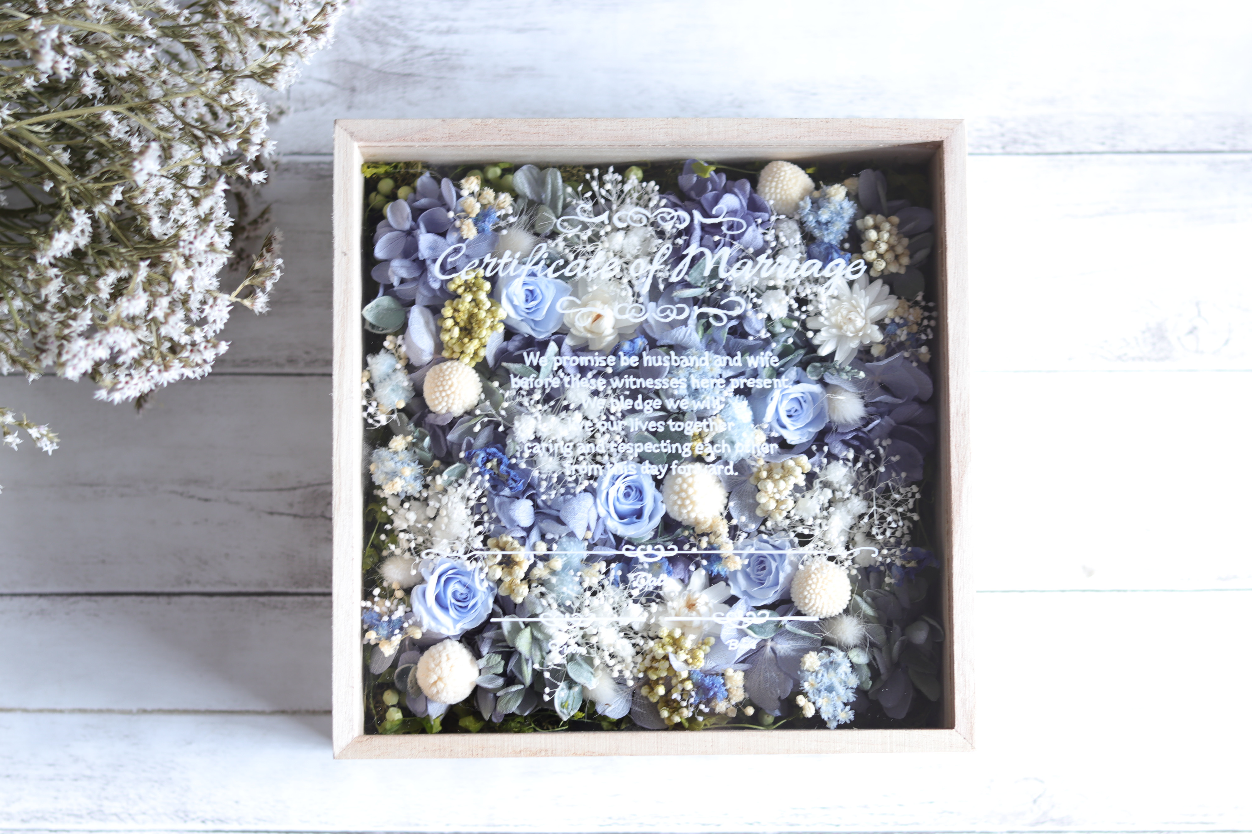 【参加型結婚証明書】“小花をいっぱいに詰め込んで”桐箱フレーム～ブルーローズ&ナチュラルグリーン～＊50名～