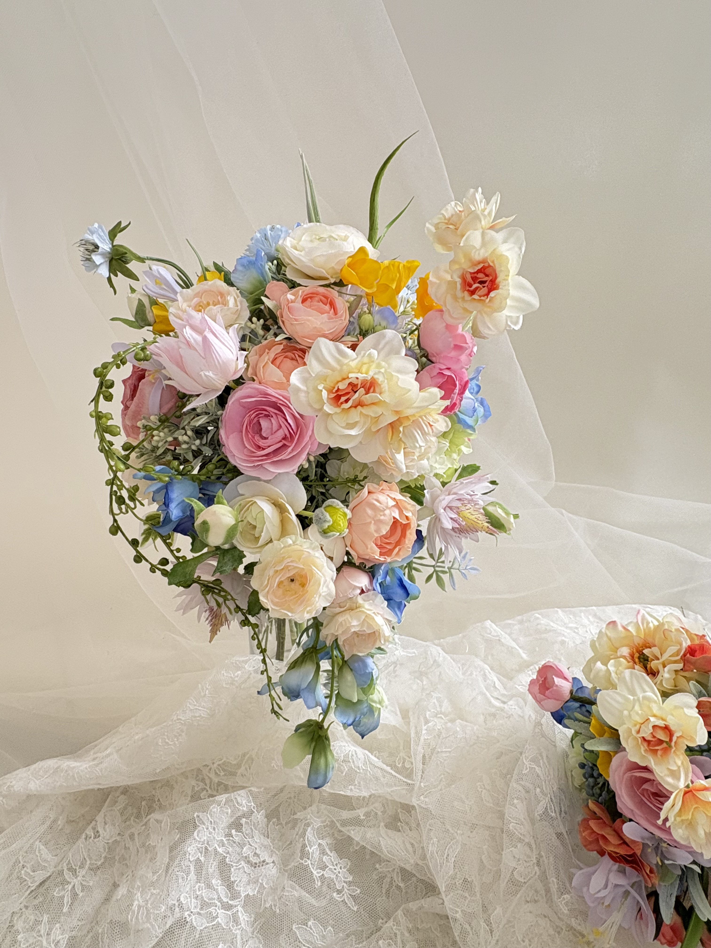 ◇見本109◇オーダー クラッチブーケ 不確か 花冠 ブートニア◇ 