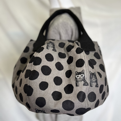 ゆきそら様 ぷっくり黒猫ちゃん コヤンイサムチョン フリルふっくら