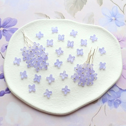 オリジナル新作★7mm ライラック　藤　ラベンダー　アジサイ　ミニお花のガラスビーズ　パステルパープル 5枚目の画像