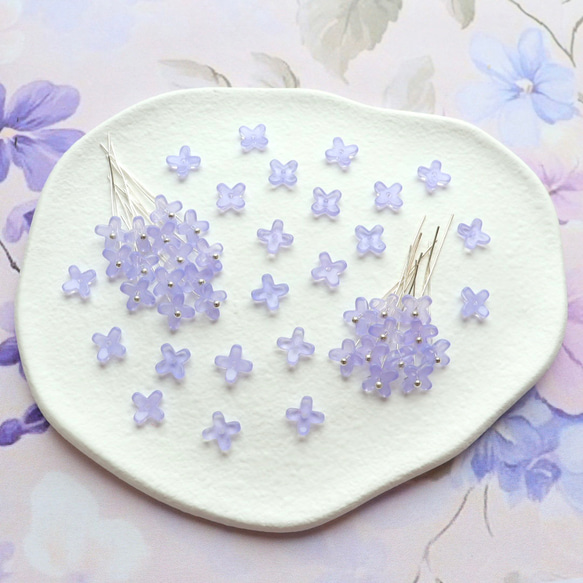 オリジナル新作★7mm ライラック　藤　ラベンダー　アジサイ　ミニお花のガラスビーズ　パステルパープル 5枚目の画像