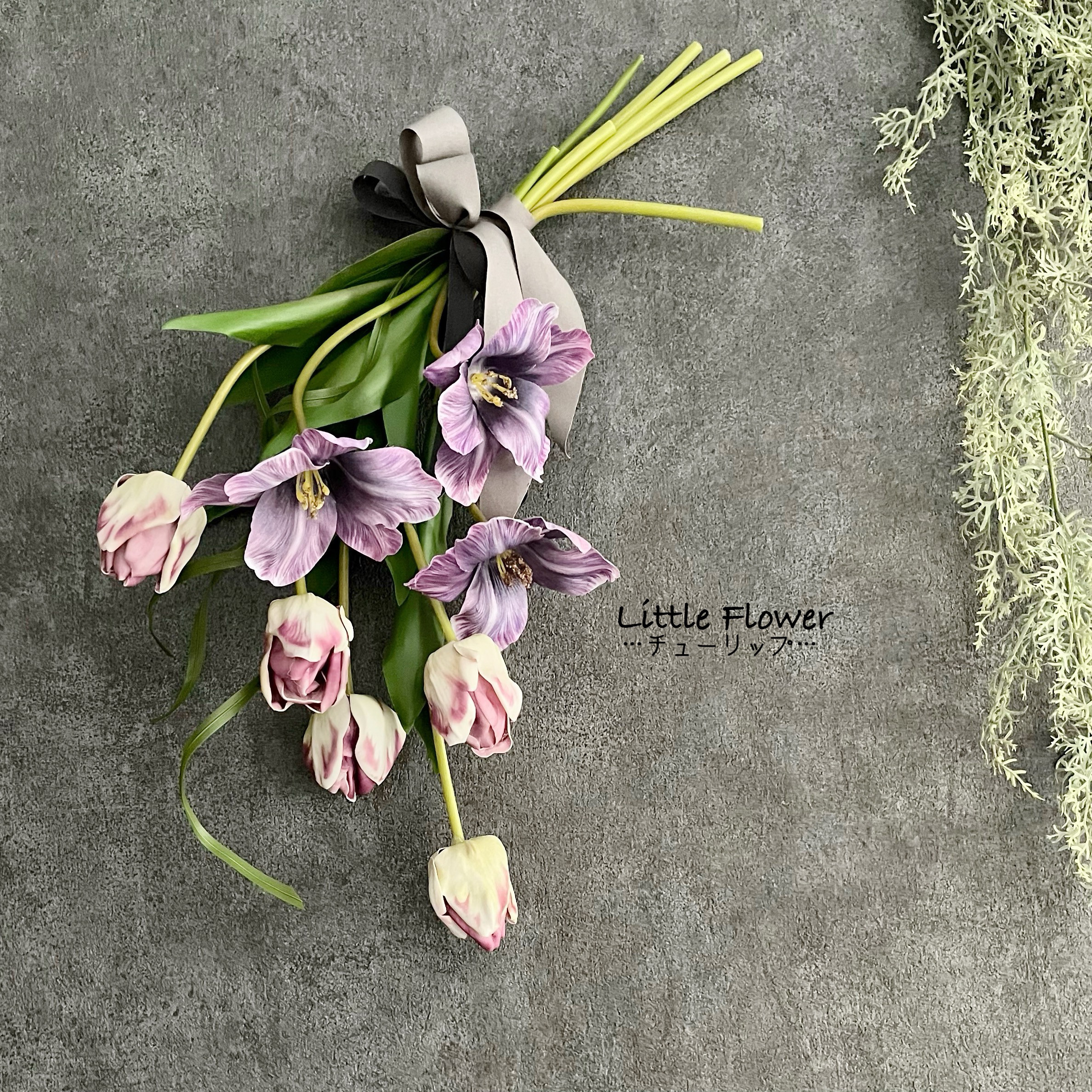 チューリップの可愛いスワッグ　スプリングスワッグ