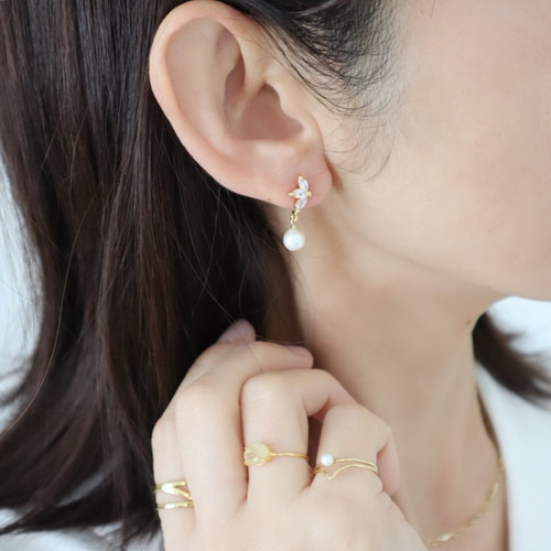 CZビジュー×国産貝パール ピアス/イヤリング ピアス（スタッド