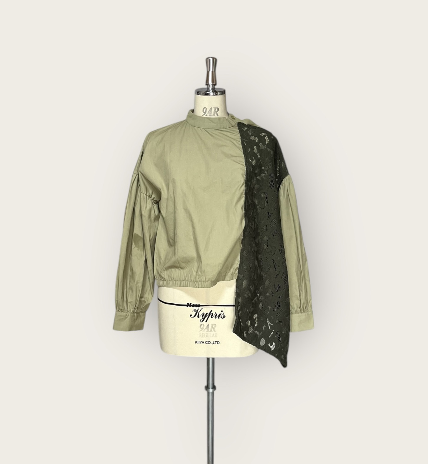 送料無料オンリーワン　アシメブラウス