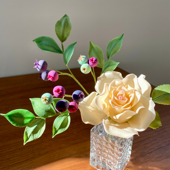 ロココ調薔薇✨粘土花✨陶器風✨クレイフラワー✨ハンドメイド