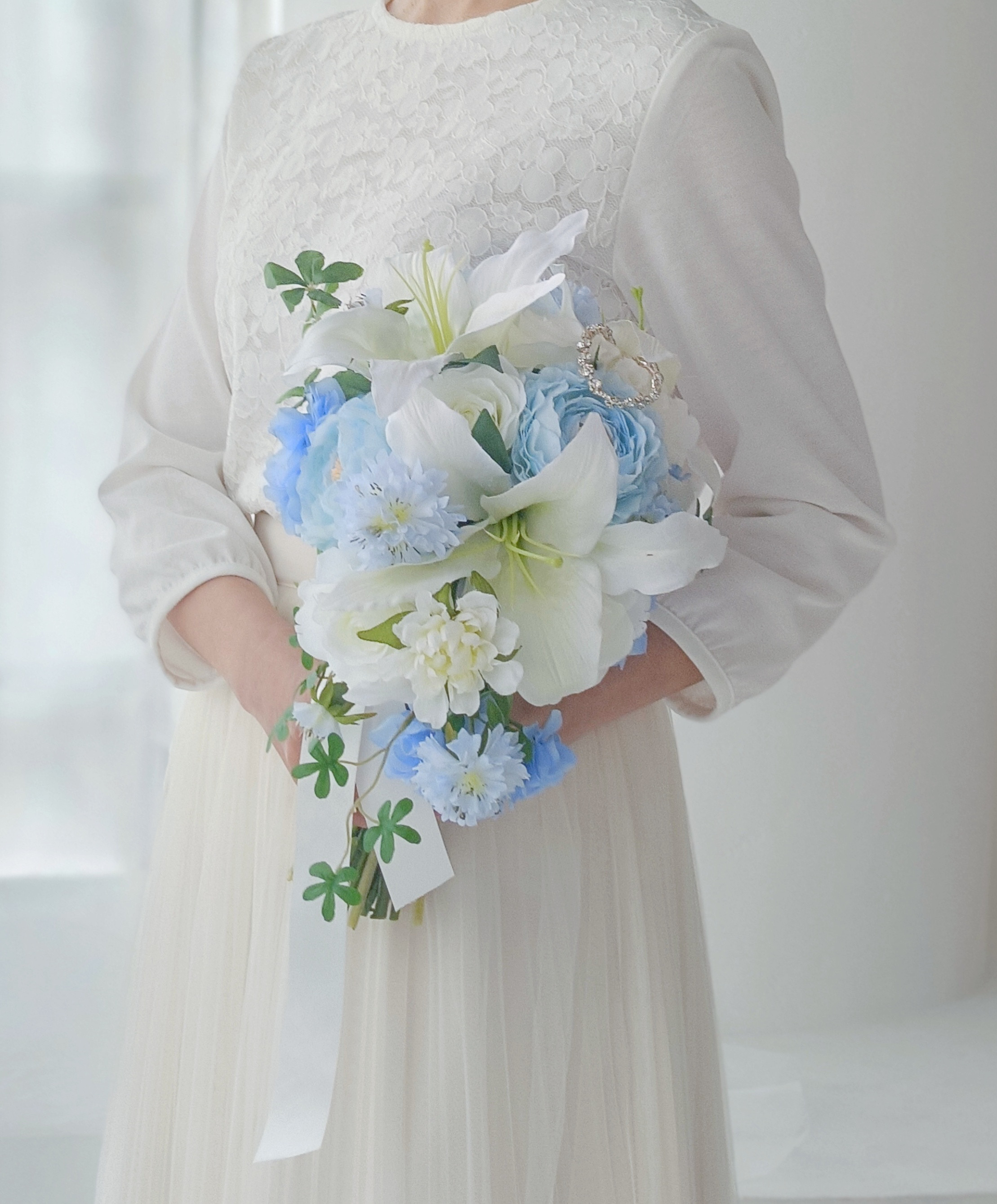 ウエディングブーケ (クリスタルビジューリース付き）シンデレラ 前撮りブーケ 造花ブーケ